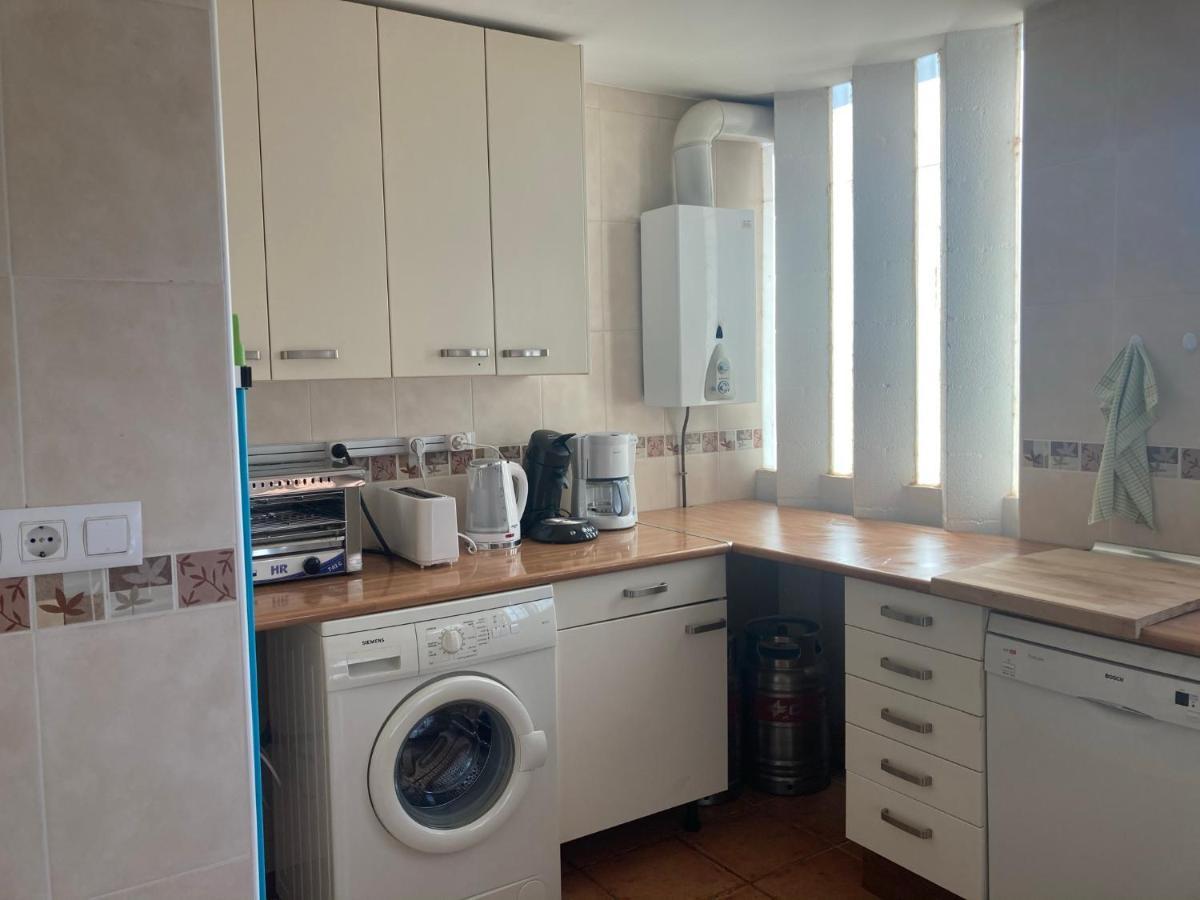 Chalet Adosado En Urbanizacion Con Precioso Jardin Denia Bagian luar foto